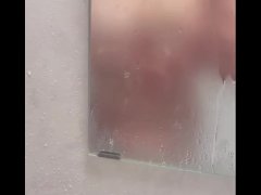 鏡越しの爆乳おっぱい！ - Screenshot 14 of 16 - Horny Girl