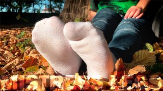 Beautiful Goddess pieds dans les chaussettes compilation partie 2