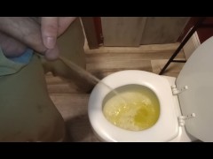 To People who love fat white dick and pissing