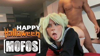 MOFOS - Cosplay pour Halloween ! La compilation ultime de cosplay Mofos