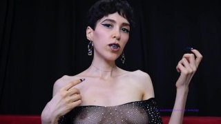 Masturbati potentemente ascoltando le mie potenti imprecazioni - padrona italiana religious fetish