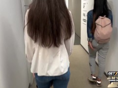 Студентки согласились пройти кастинг и их выебали за деньги - Screenshot 2 of 16 - Group Sex