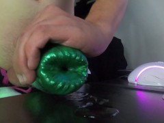 Edging in an alien quickshot (Happy Halloween)