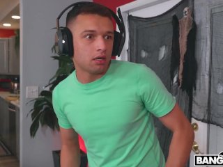 BANGBROS - Joey White Hires A DJ For Her Halloween Party & Soon After She Fucks Him On The Couch screenshot number 1