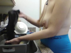 Washing Dishes 12