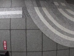 【無】涼宮女郎蜘蛛 ～公衆便所で男を捕獲するヤリマン美女の大作戦～ 涼宮のん パート1 - Screenshot 3 of 16 - Caribbeancom