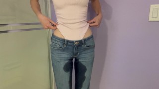 Gozando fazendo xixi na minha calça jeans e collant