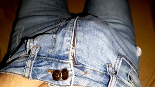 Стриптиз и удивительно огромные камшоты на мои рваные синие джинсы 😱🍌💧