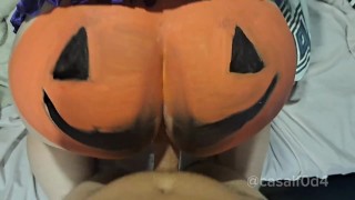 On Halloween I fucked a hot pumpkin I put it in my pussy and ass