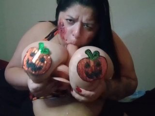 halloween, amateur, big natural tits, brinquedos