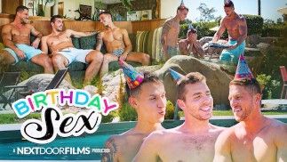 ゴージャスな誕生日ハンクフリップファックHotパパ-Roman Todd、Carter森-ASGmax