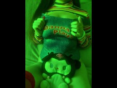 Just a naughty teenager wearing a chuck´s cosplay. Do u wanna play? ♡