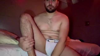 准备在蒸汽浴室被性交