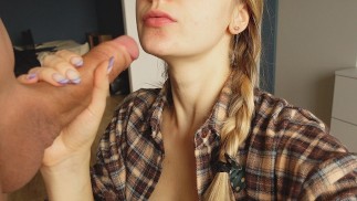 Cozy autumn sextape with stunning girl