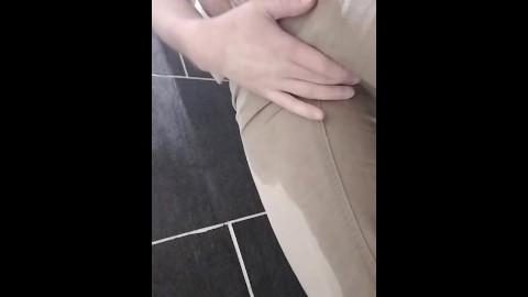 Dropping my freshly wet pants and masturbating and squirting