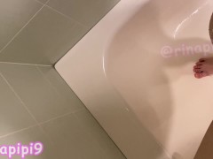 お風呂で立っておしっこ4選♡ - Screenshot 13 of 16 - Pee