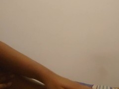 Sexy lady massaging her foot while applying cream..සෙක්සි අක්කා ක්‍රීම් උලලා කකුල් මසාජ් කරගන්නවා 😍
