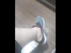 bread inside sneakers - Screenshot 6 of 16 - Trampling