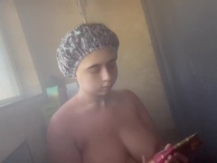 Taking a shower - Screenshot 3 of 16 - Goth Babe