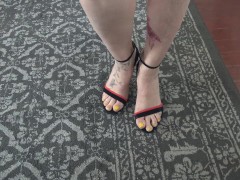 Feet Titis - Screenshot 4 of 16 - Kink