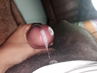 Bekijk Het Sperma Ejaculeren Uit Het Hoofd Van Mijn Penis