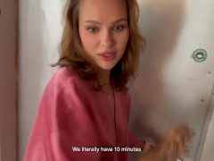 «У нас всего 10 минут!» Трахнулась с другом мужа, пока его не было дома - Screenshot 1 of 16 - Cheating Wife