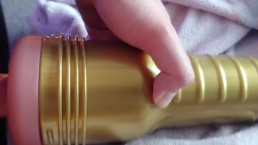 Тренировка выносливости «Один дома» с Fleshlight