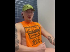 Locker room fun - Screenshot 6 of 16 - Flexing
