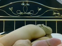 年の差カップル　淫乱人妻の恍惚SEX ハメ撮り - Screenshot 3 of 16 - 中だし