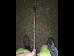 Cold peeing outside - Screenshot 5 of 16 - Peeing