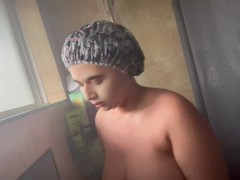 Taking a shower - Screenshot 1 of 16 - Goth