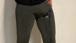 No hands cumshot in tight pants