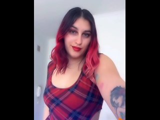 mom with attitude, exclusive, vertical video, big ass