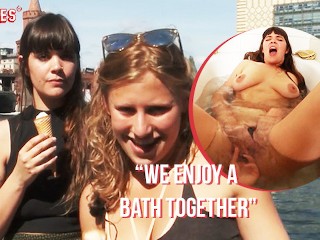 Ersties - Lindsey e Blake Tomam Um Banho Sexy Juntos