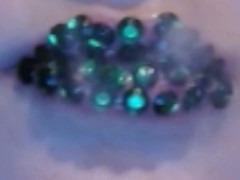 Rhinestones Lip-gloss and smoking fun video