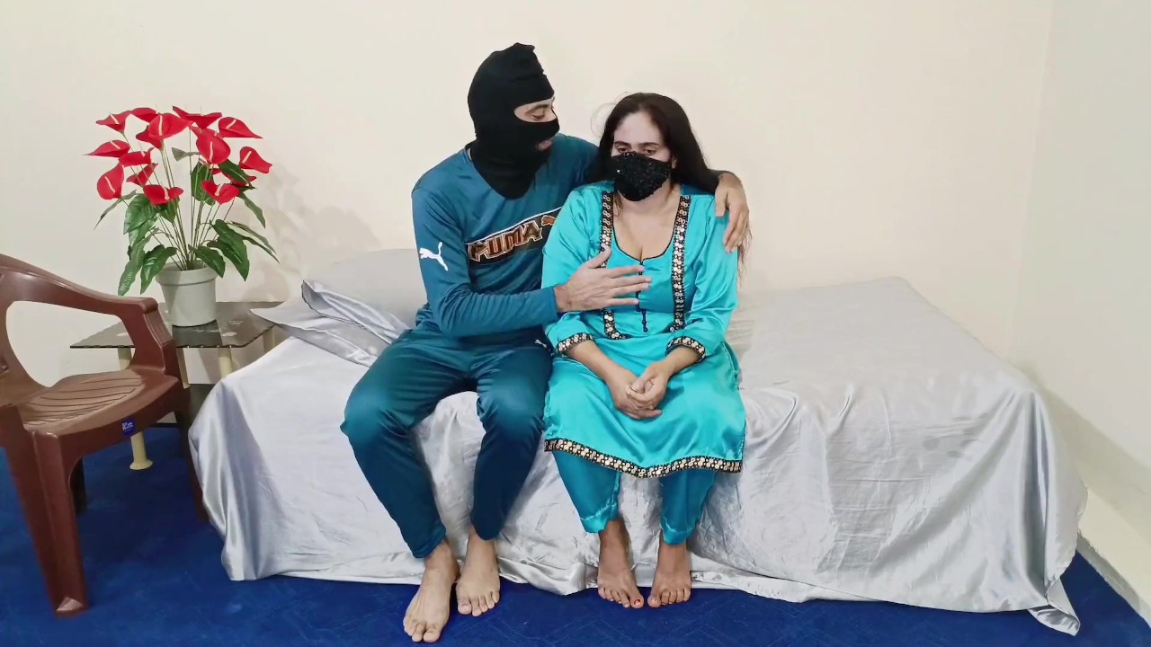 Beautiful Sexy Pakistani Wife Romantic Sex with her Husband Part 1 -  Pornhub.com