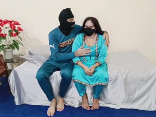 thick and curvy, cuckold husband, pakistani, handjob