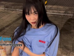 【咪咪寶】等公車時脫內衣，大露奶子！ - Screenshot 2 of 16 - Big Tits