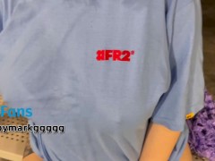 【咪咪寶】等公車時脫內衣，大露奶子！ - Screenshot 7 of 16 - Big Tits