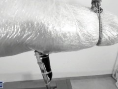 Plastic Trap - Screenshot 15 of 16 - Bondage