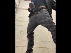 Draining Dick at work (Shaking CumShot ‼️🍆💦💦)