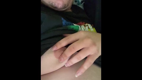 I love eating daddy’s cum 🤤🍆💦🥵