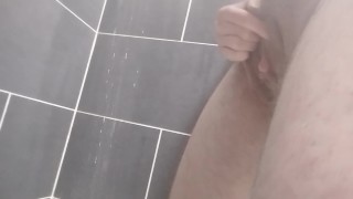 Quick standing shower piss