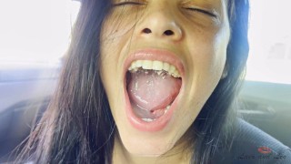 Laiaandleo I PAY THE TAXI DRIVER WITH A BLOWJOB