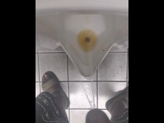 Public pee - Screenshot 13 of 16 - Public