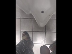 Public pee - Screenshot 2 of 16 - Pissing