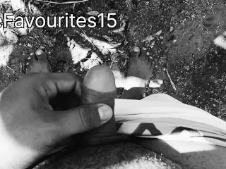 Orinando En Plantas De Plátano 🔥