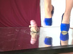 Mistress Elle prepares for an elegant evening