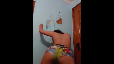 Shaking ass getting better day by day
