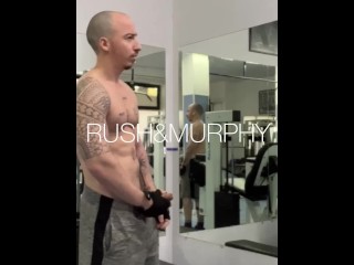 Military Stud Warms up in the Gym and Masturbates until he Gets Milk at the Risky
